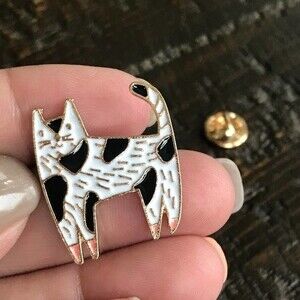 Black White CAT collectible enamel pin NEW! 732
